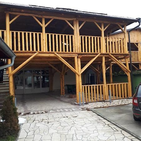 B&B Beli Andjeo Sremska Mitrovica Exteriör bild