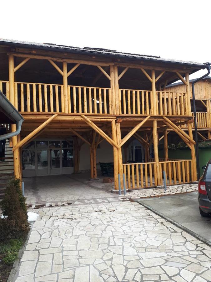 B&B Beli Andjeo Sremska Mitrovica Exteriör bild