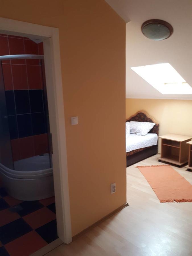 B&B Beli Andjeo Sremska Mitrovica Exteriör bild